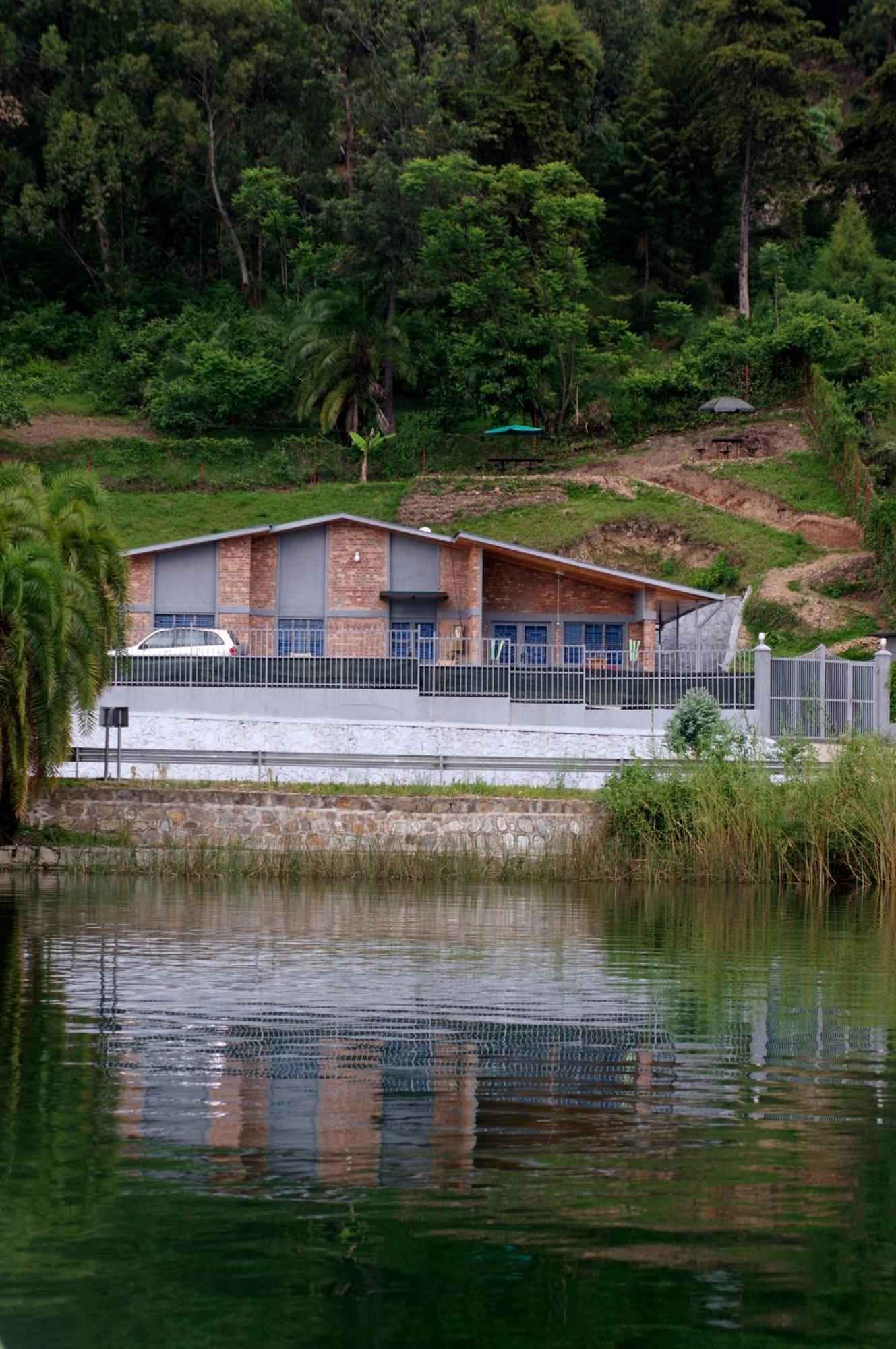 Spa Shallum Kibuye Exterior foto