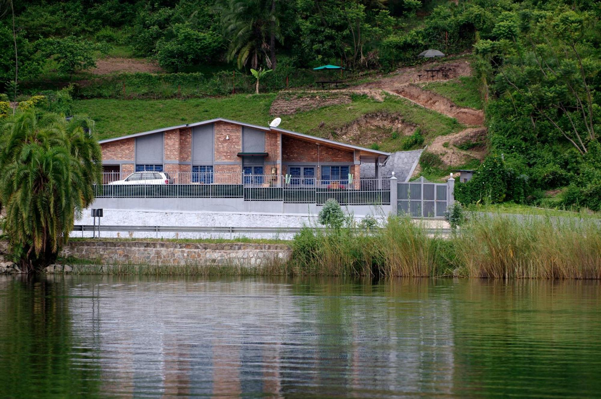 Spa Shallum Kibuye Exterior foto