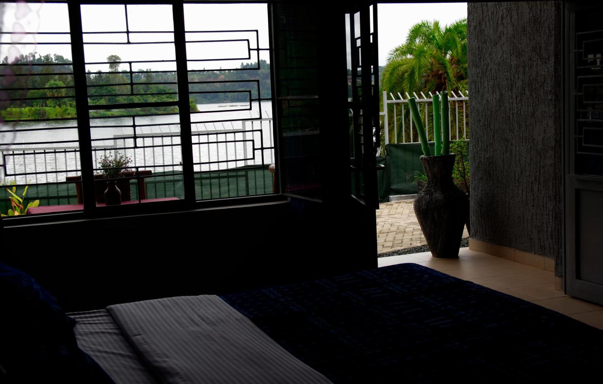 Spa Shallum Kibuye Exterior foto